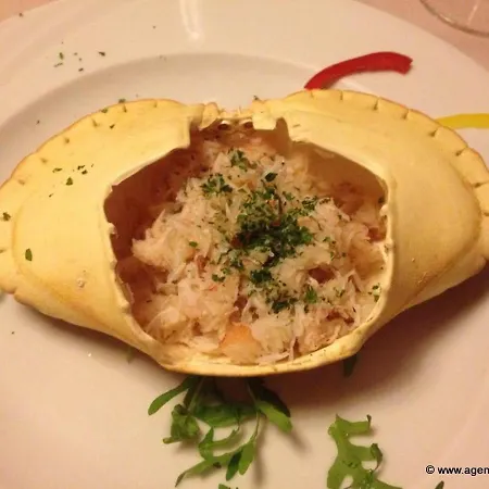 Апартаменты With Pool