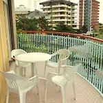 With Pool Apartamento
