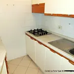 With Pool Apartamento