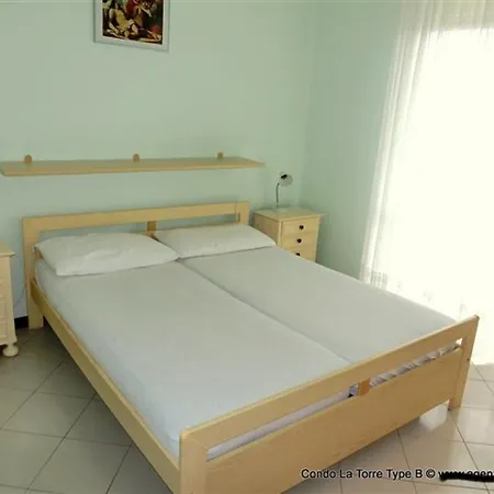 With Pool Lignano Sabbiadoro