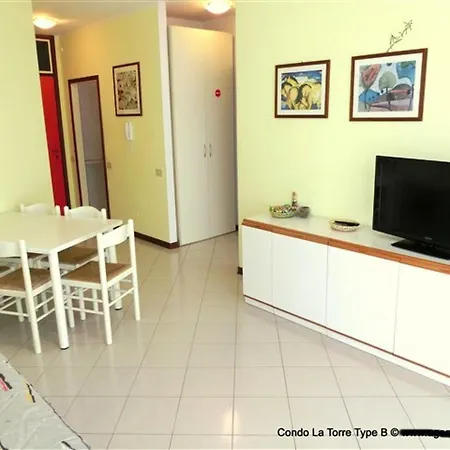 Apartman With Pool *